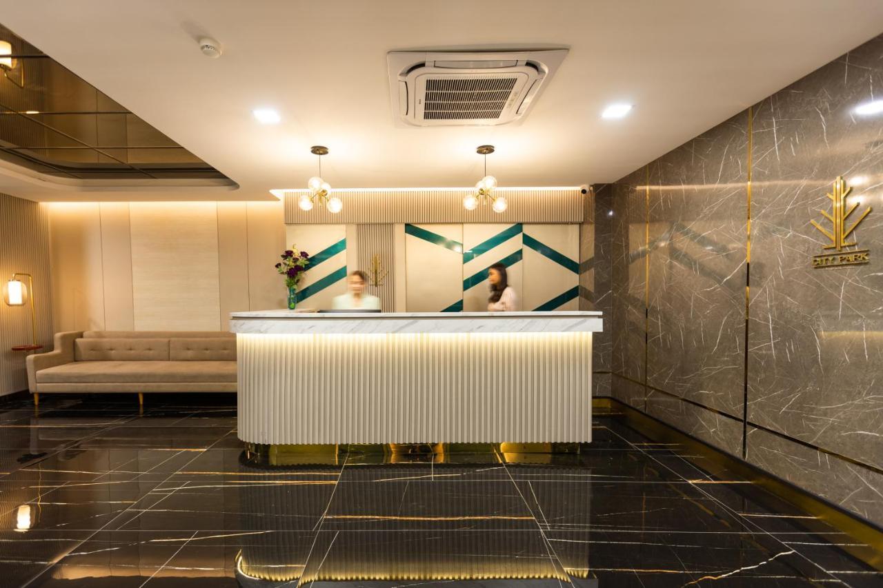 City Park Hotel Bangkok Pratunam By Pcl エクステリア 写真